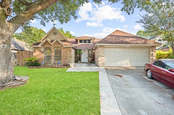 3123 Southdown DR, Pearland, TX 77584