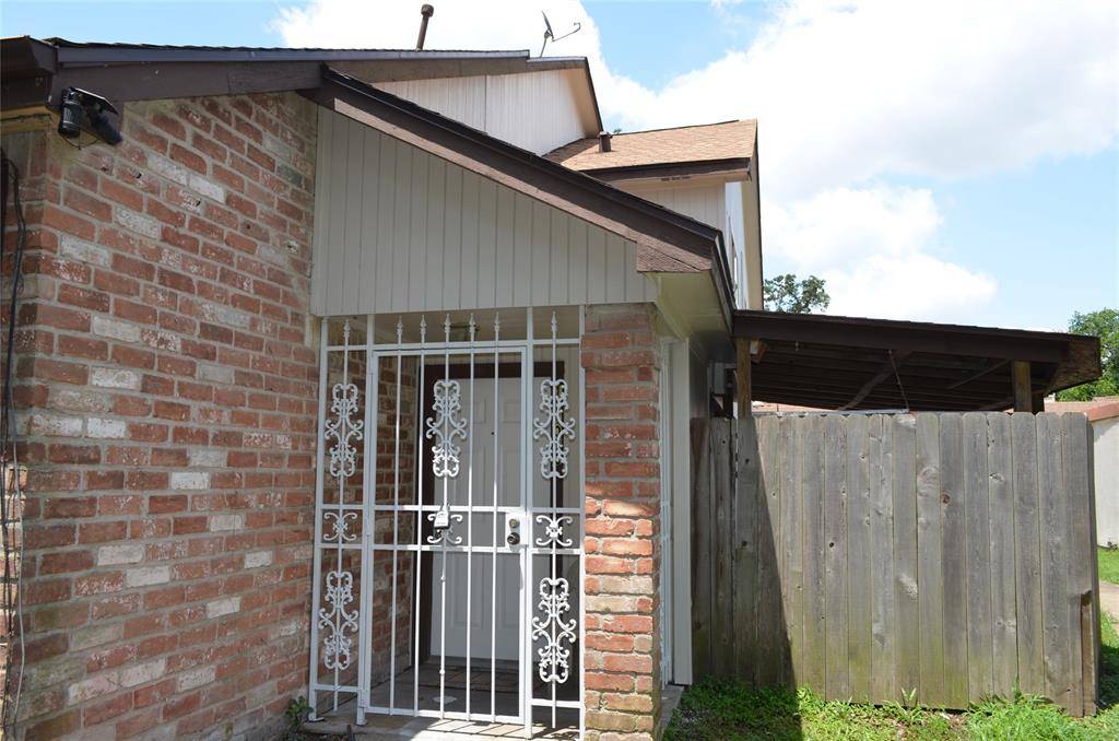 12203 Wild Pine DR #C, Houston, TX 77039