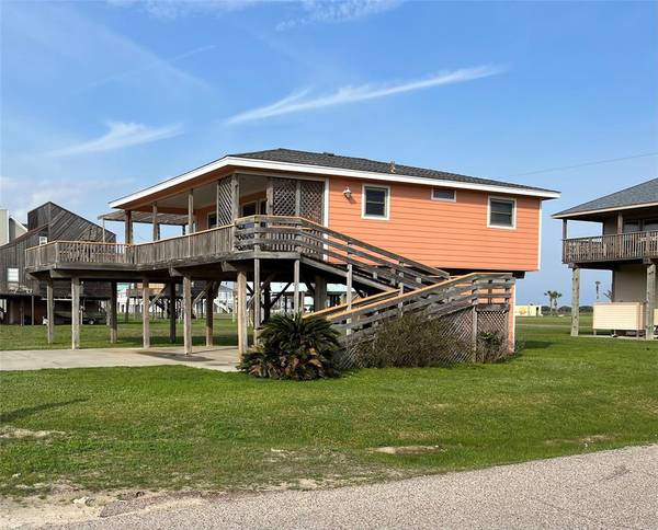 23002 Camino ST, Galveston, TX 77554