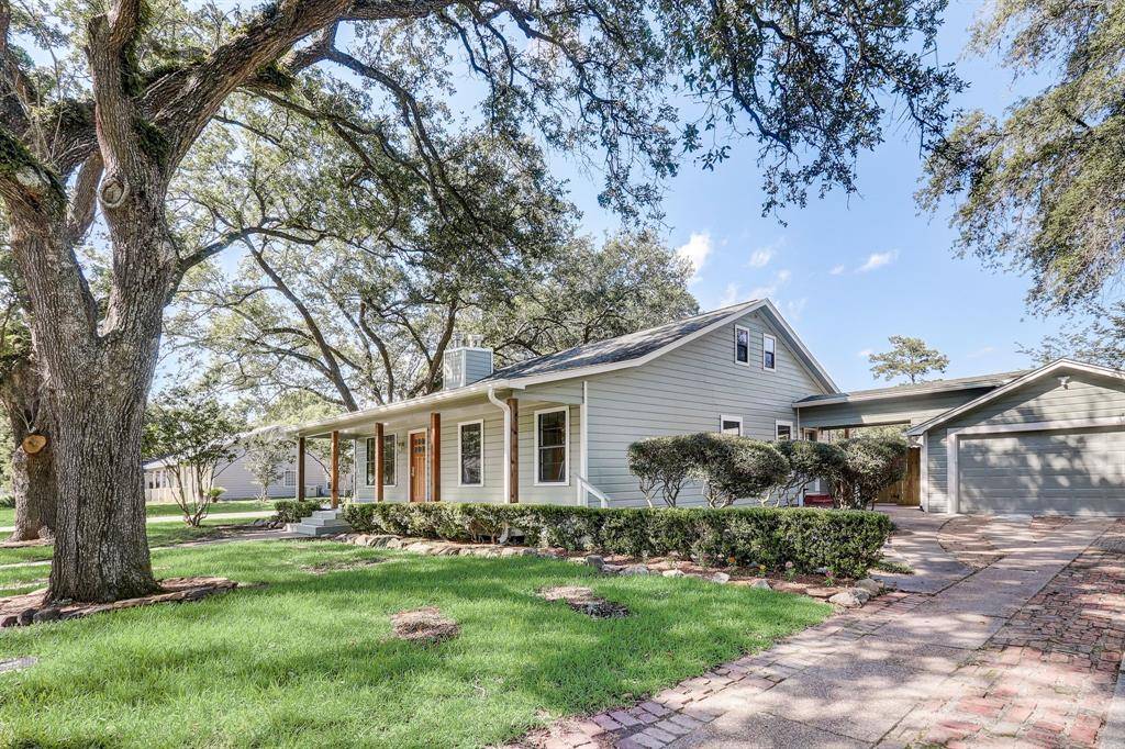 707 N Main ST, Dayton, TX 77535