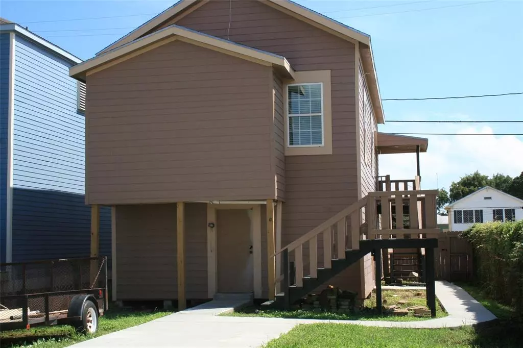 Galveston, TX 77550,3005 AVE M 1/2