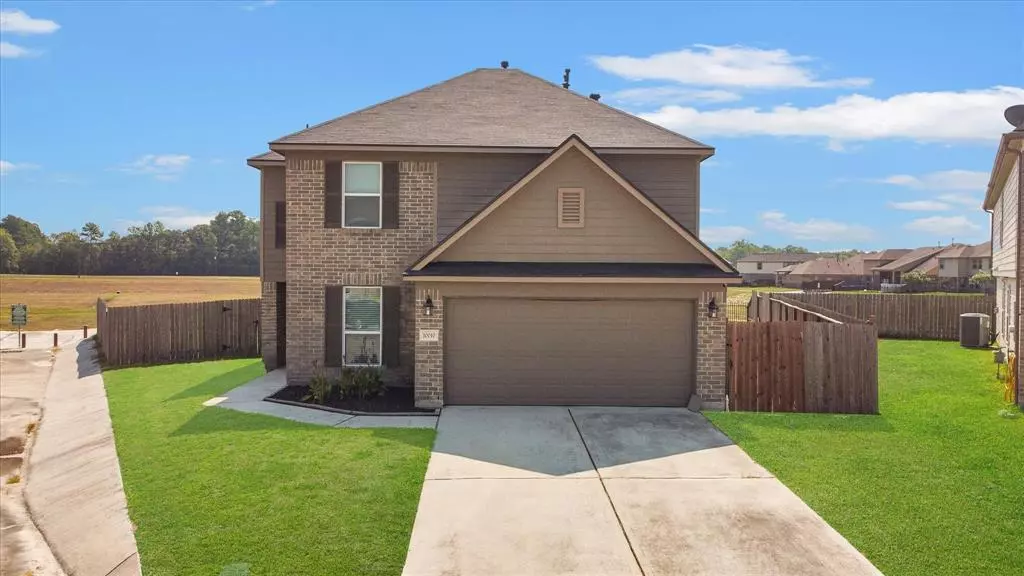 10010 Chimney Swift LN, Conroe, TX 77385