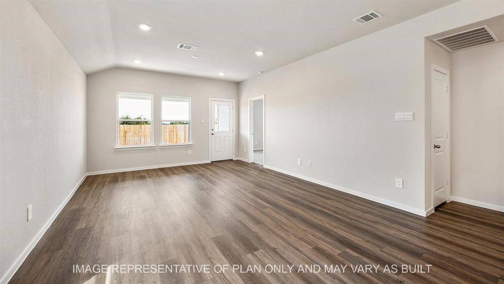 College Station, TX 77845,882 Kickapoo LN