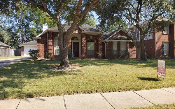 1210 Rabbs XING, Sugar Land, TX 77479