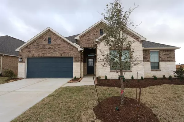 8402 Oceanmist Cove DR, Cypress, TX 77433