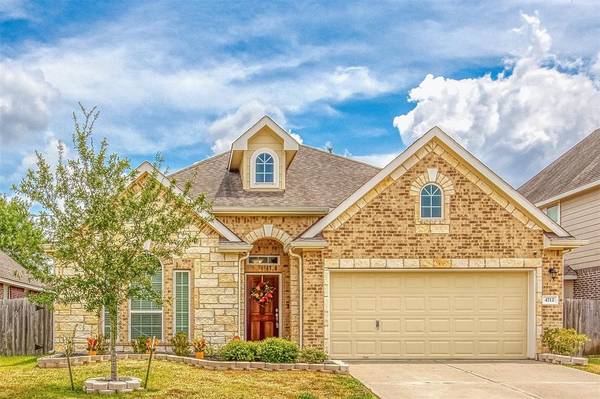 4712 Alluvial CIR, Alvin, TX 77511