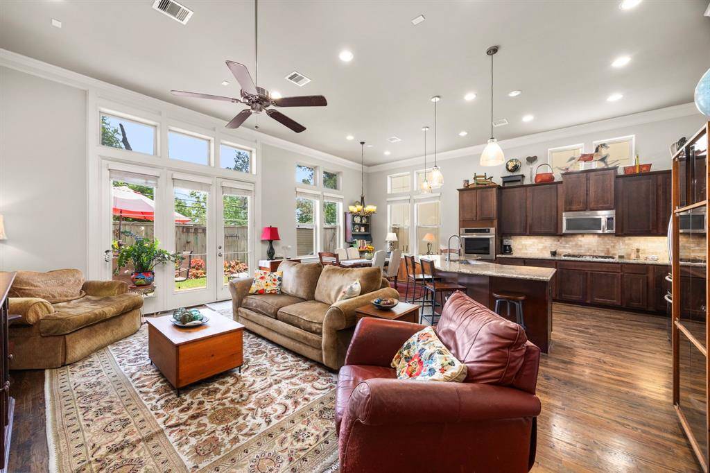 Houston, TX 77043,1616 Wrenwood Lakes