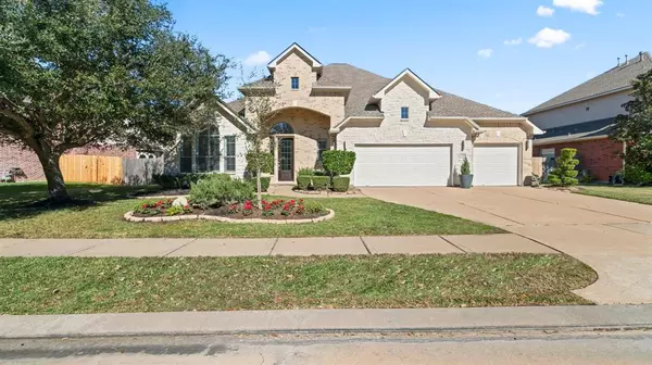 17602 Shoal Lake LN, Houston, TX 77095