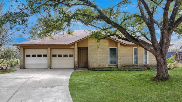 508 Southbend DR, Alvin, TX 77511