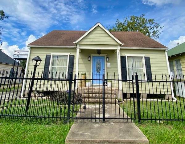 4427 Harby ST, Houston, TX 77023