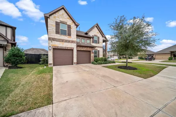 1111 White Winter CT, Richmond, TX 77406