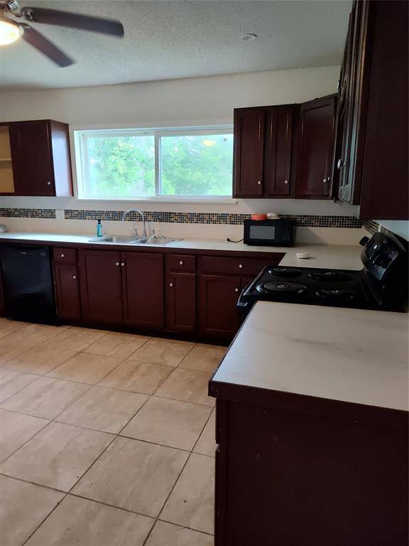 Freeport, TX 77541,527 W 6th ST