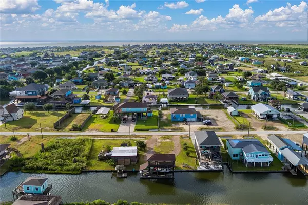 Crystal Beach, TX 77650,1123 Rosenbloom