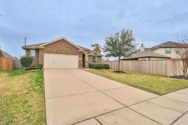 League City, TX 77573,2406 Santiago LN