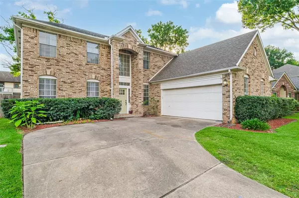 Sugar Land, TX 77479,214 Burkwood CT