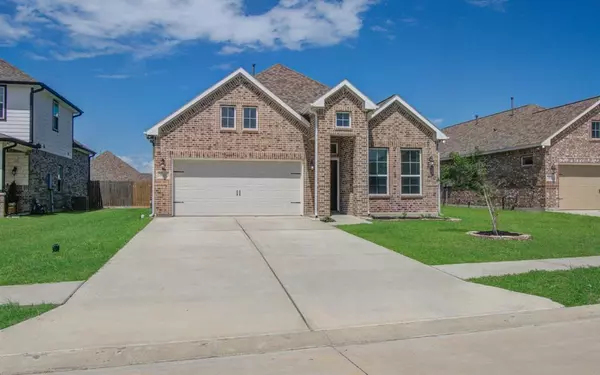 615 Rain Cloud DR, Baytown, TX 77523