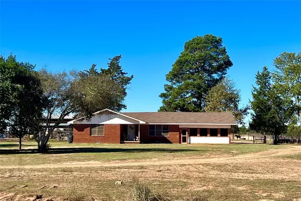 3519 County Road 2345, Grapeland, TX 75844