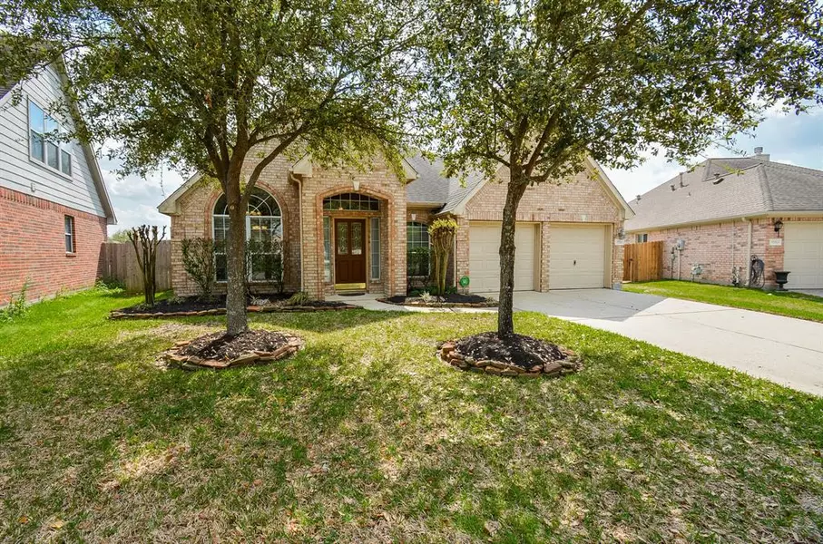 9211 Fernwillow DR, Spring, TX 77379