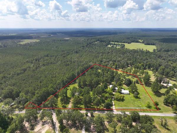 3884 Colita Loop, Livingston, TX 77351