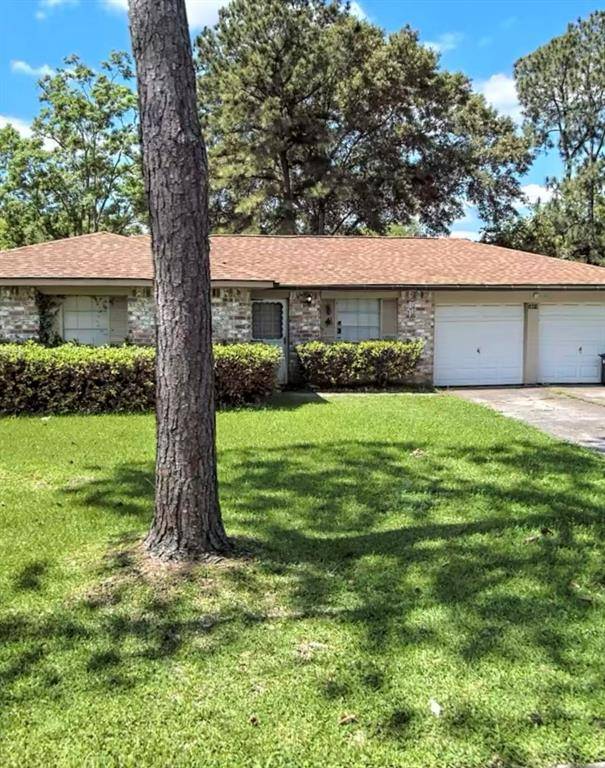 16918 Tibet RD, Friendswood, TX 77546