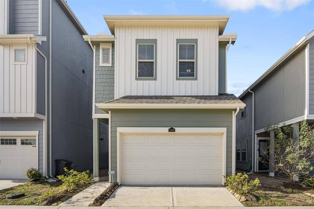 11926 Briarwood Hill WAY, Houston, TX 77051
