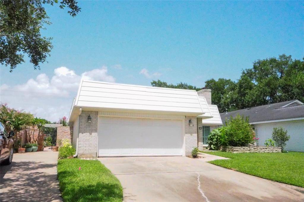 Sugar Land, TX 77478,5 Tiffany SQ