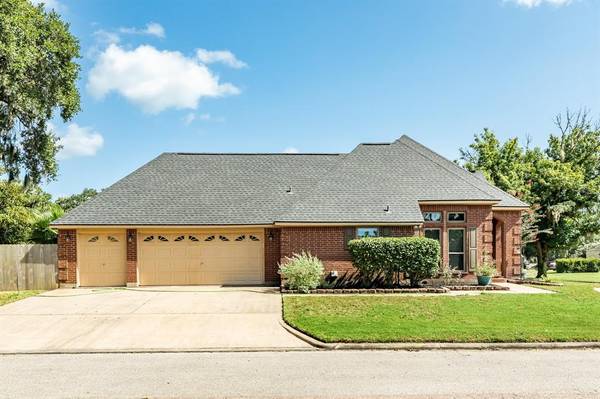 West Columbia, TX 77486,1 Evergreen LN