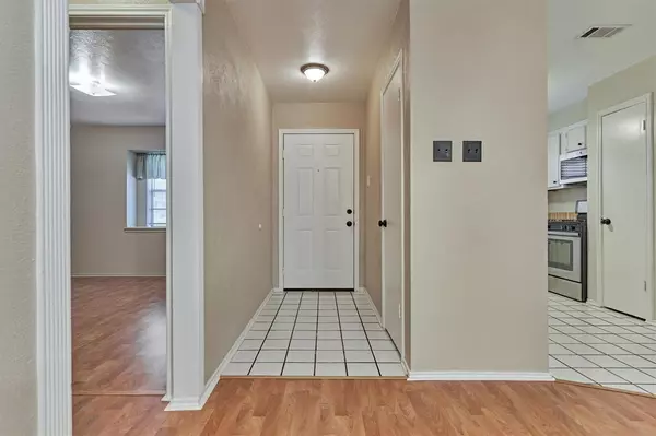 The Woodlands, TX 77381,83 Summer Crest CIR