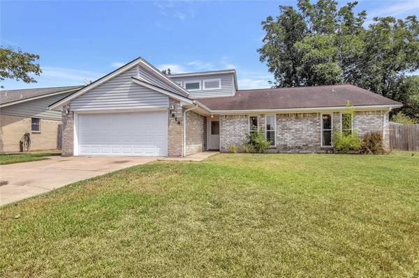 3814 Downing CIR,  Deer Park,  TX 77536