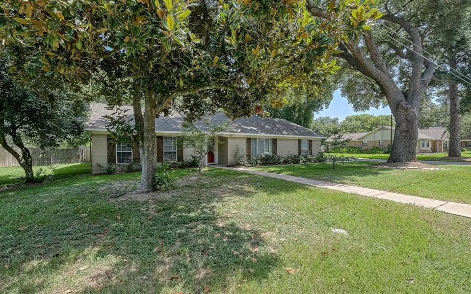 2610 Brazeal ST, Waller, TX 77484