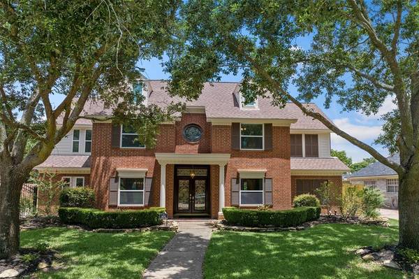 16102 Rainbow Lake RD, Houston, TX 77095