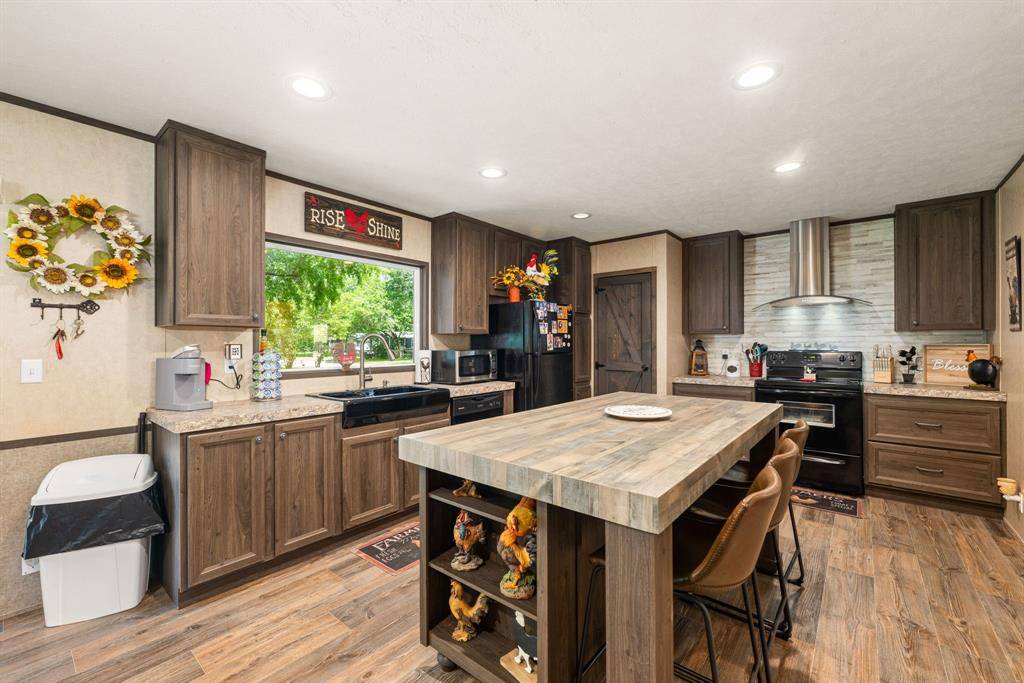 Livingston, TX 77351,130 Lexington