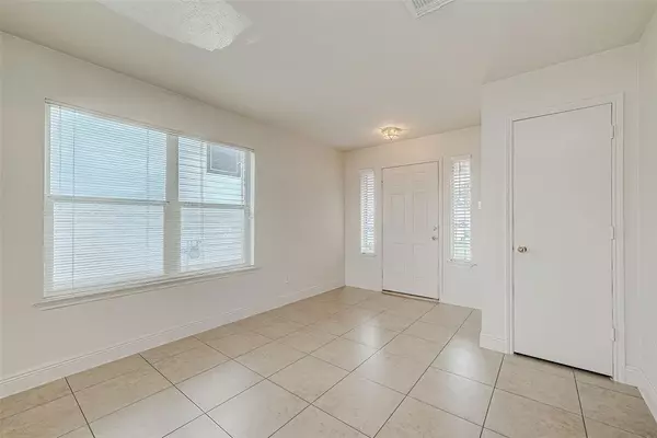 Houston, TX 77085,5646 Tiger Lilly WAY