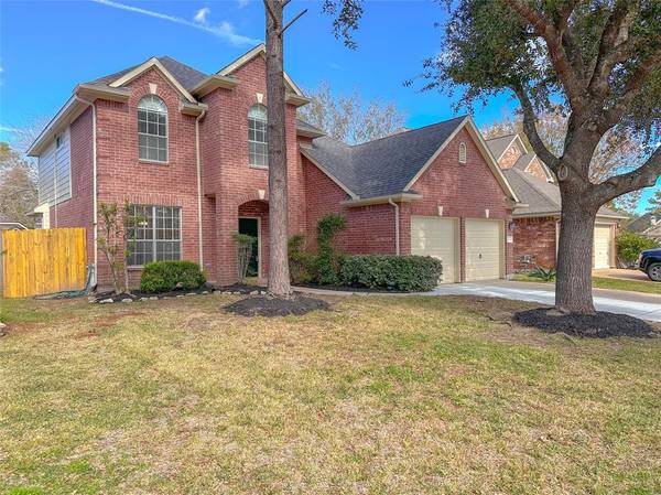 3611 Glenhill DR, Pearland, TX 77584