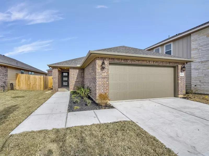 18504 Sunrise Maple DR, Montgomery, TX 77316