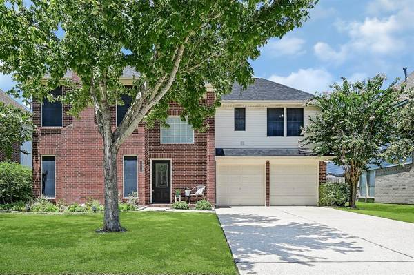 1213 Chesterwood DR, Pearland, TX 77581