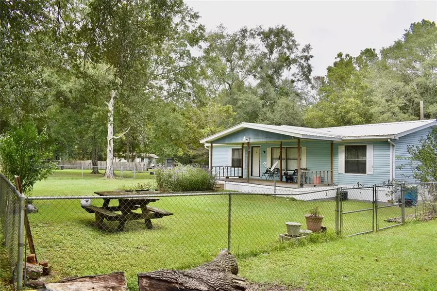 935 County Road 780, Buna, TX 77612