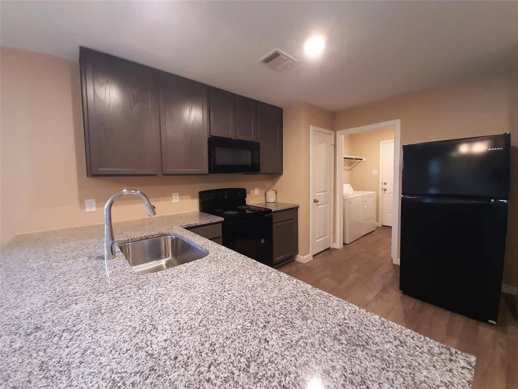 Willis, TX 77318,12970 Sorrento Bay DR