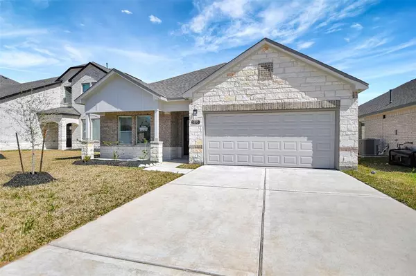 Alvin, TX 77511,5335 Camerford CT