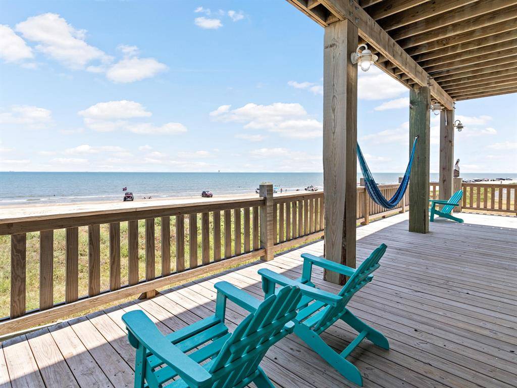 Crystal Beach, TX 77650,1846 Redfish LN