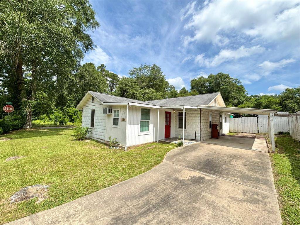 1410 W Pavillion ST, Woodville, TX 75979