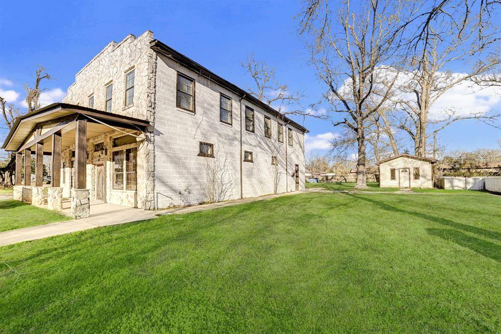 Newton, TX 75966,411 S Kaufman ST