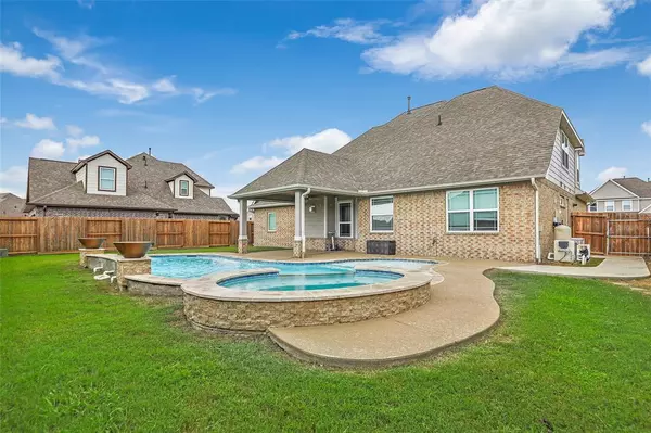 Mont Belvieu, TX 77523,9902 Oaklawn DR