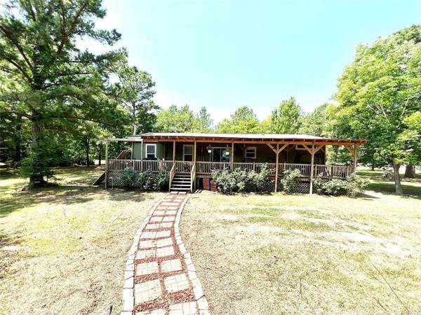 36 Lynell DR, Huntsville, TX 77320