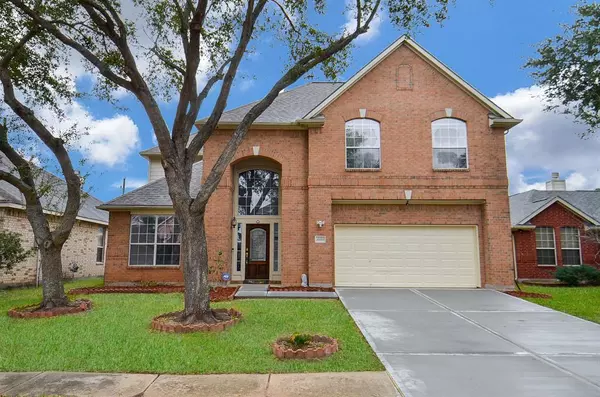 15123 Millers Run LN, Sugar Land, TX 77498