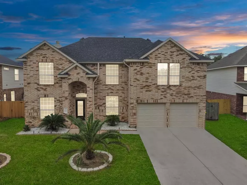 12310 Winding Shores DR, Pearland, TX 77584