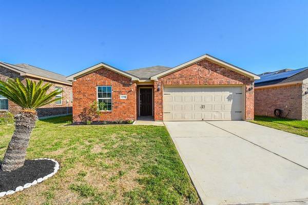 12018 Fairquarter LN, Pinehurst, TX 77362