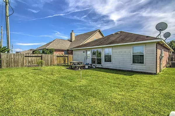 Cove, TX 77523,171 Horn CT