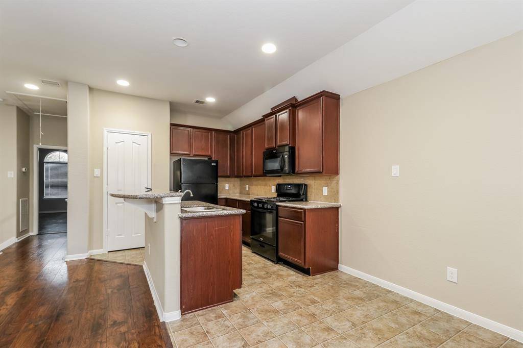 Houston, TX 77090,17123 Amarose DR