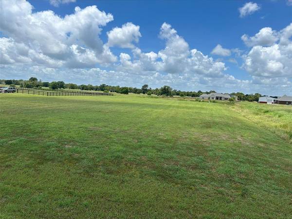 32902 Blue Crab CT, Richwood, TX 77515